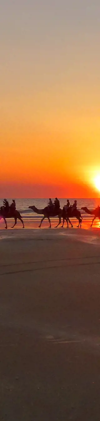 Beobachte den Sonnenuntergang am Cable Beach